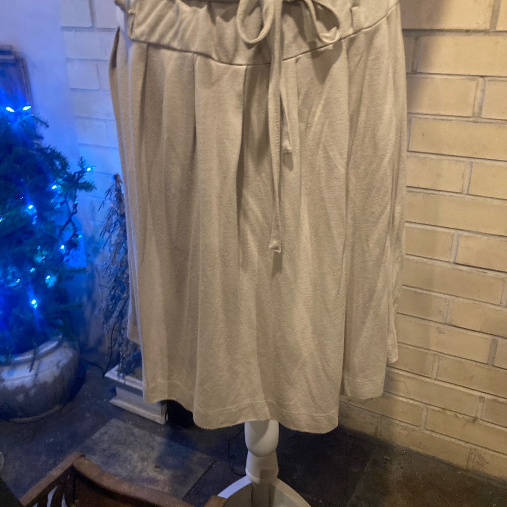Old Navy Cream A-Line Skirt